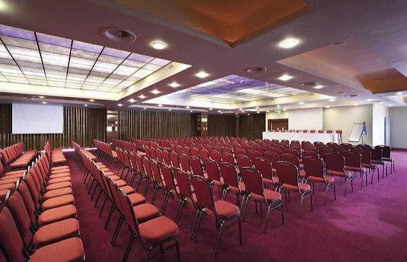 ****  Clayton Hotel Galway Ireland